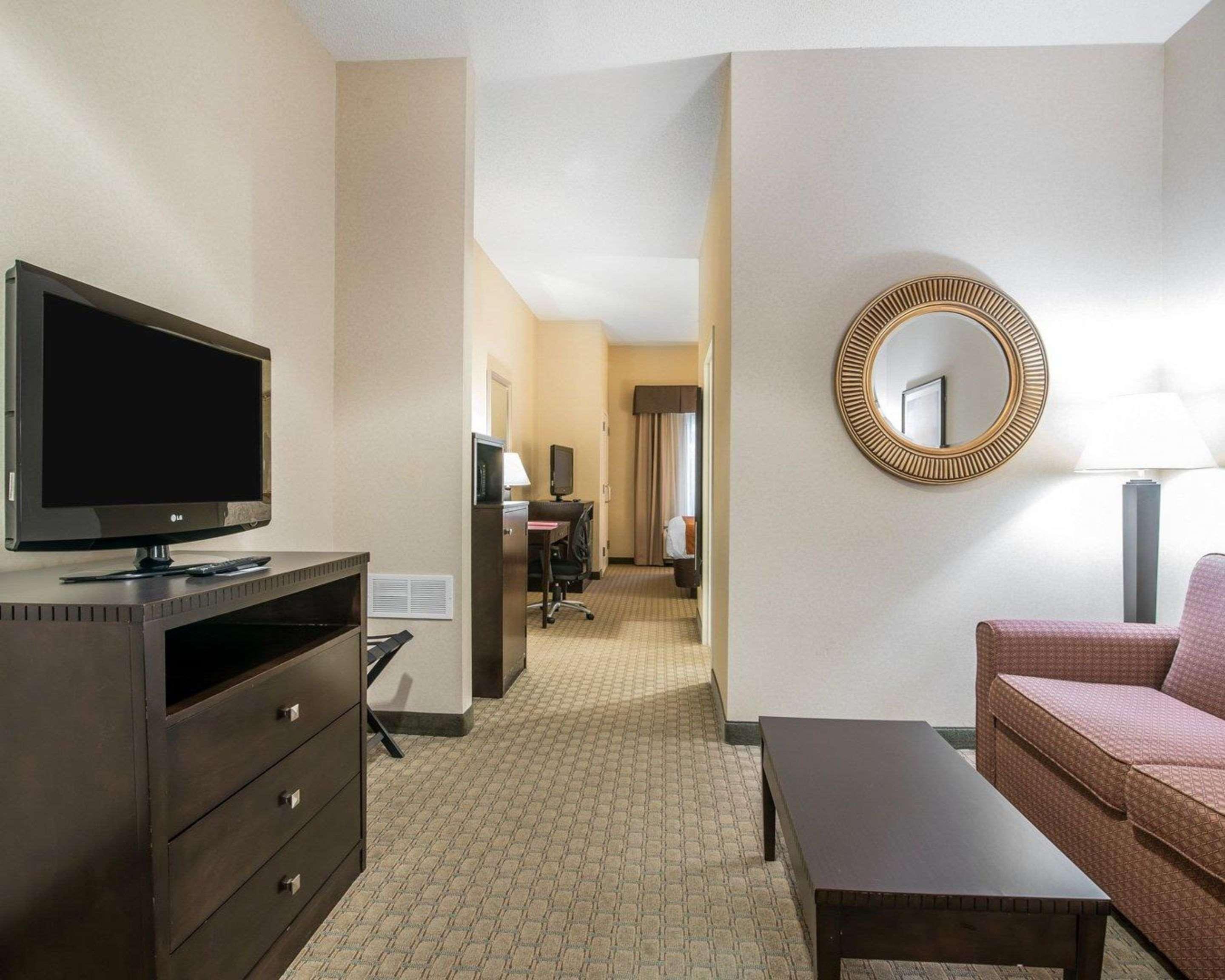 University Inn Vestal 3*