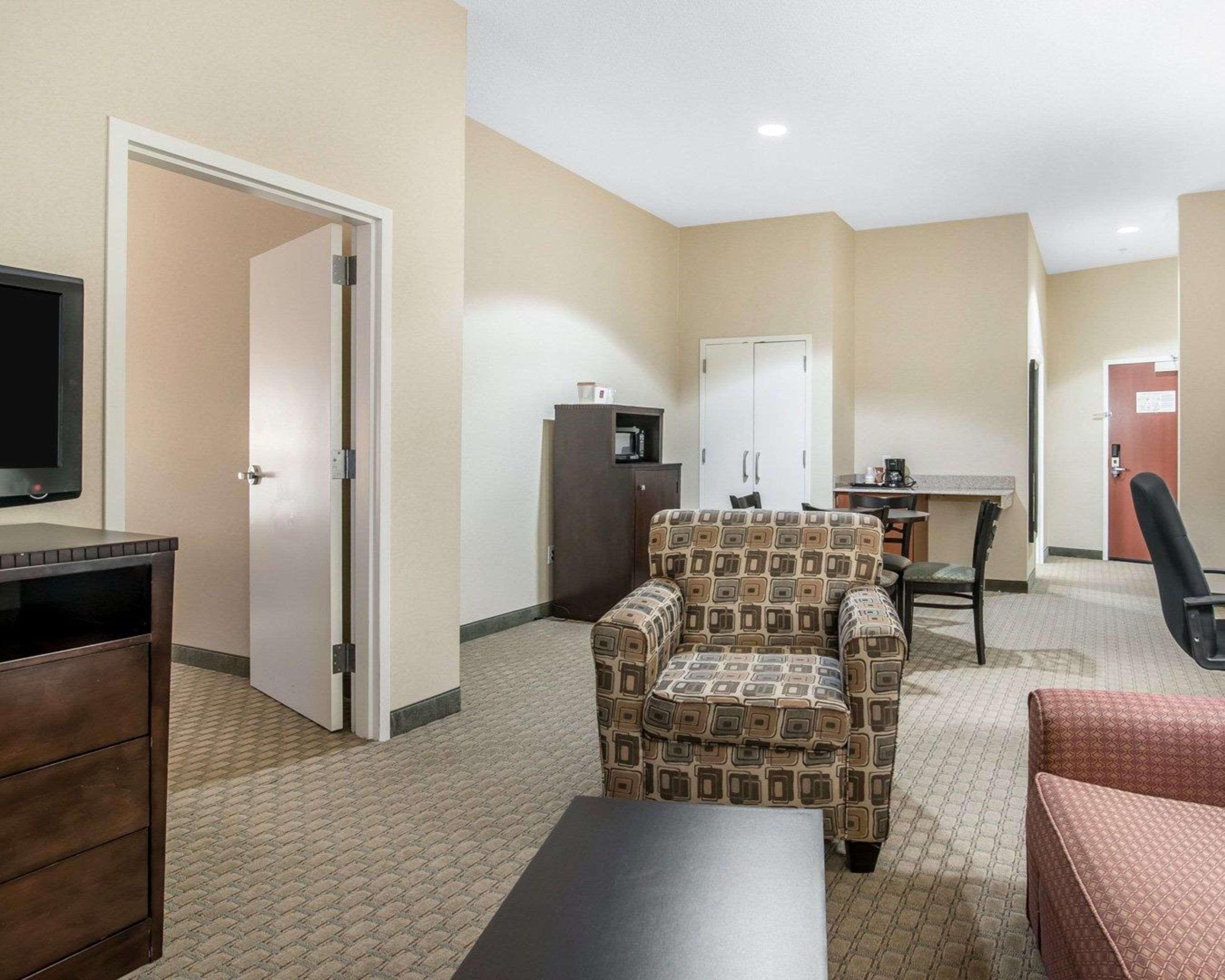 University Inn Vestal Hotel Vestal