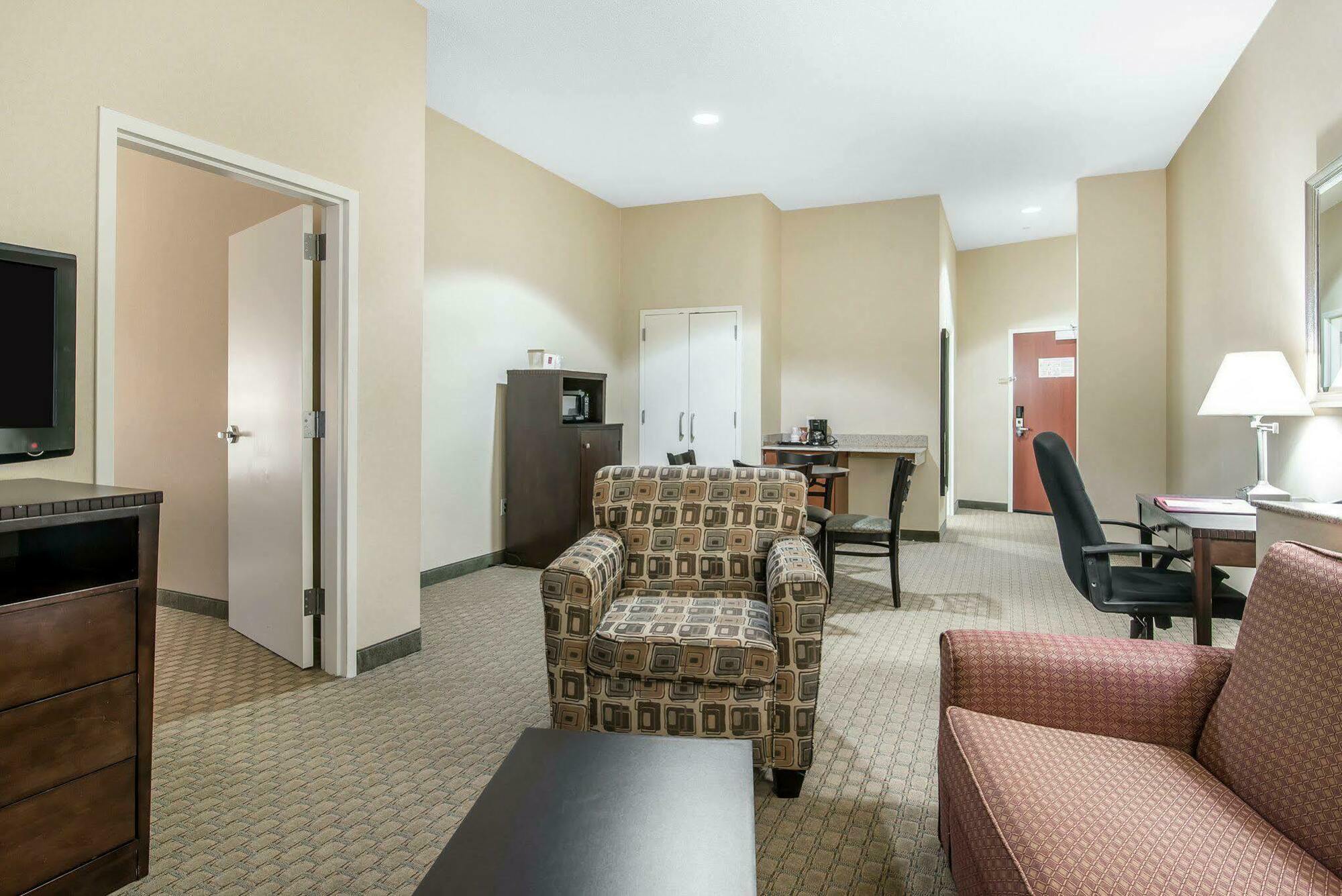 University Inn Vestal Vestal