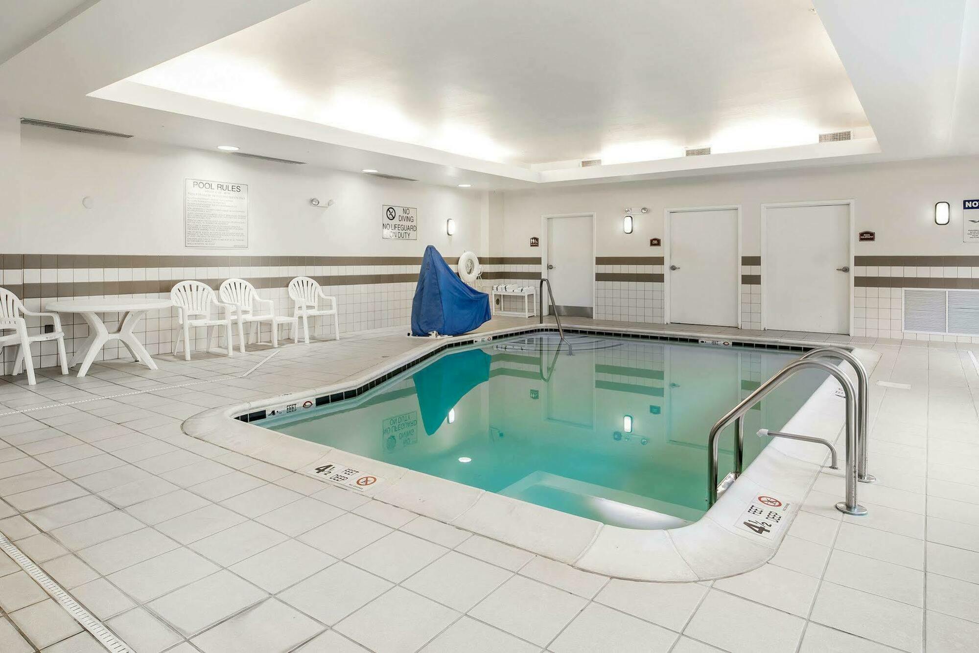 University Inn Vestal 3* Vestal